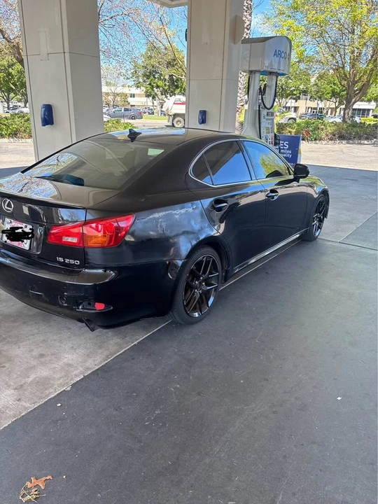 2007 Lexus IS 2nd Gen - Image 2 of 9