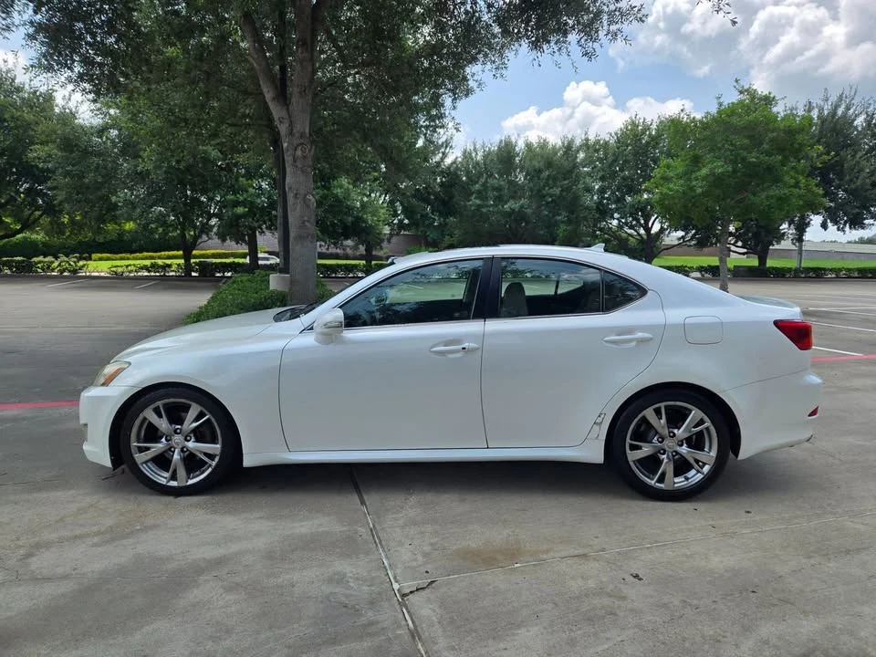 2007 Lexus IS 2nd Gen - Image 7 of 17