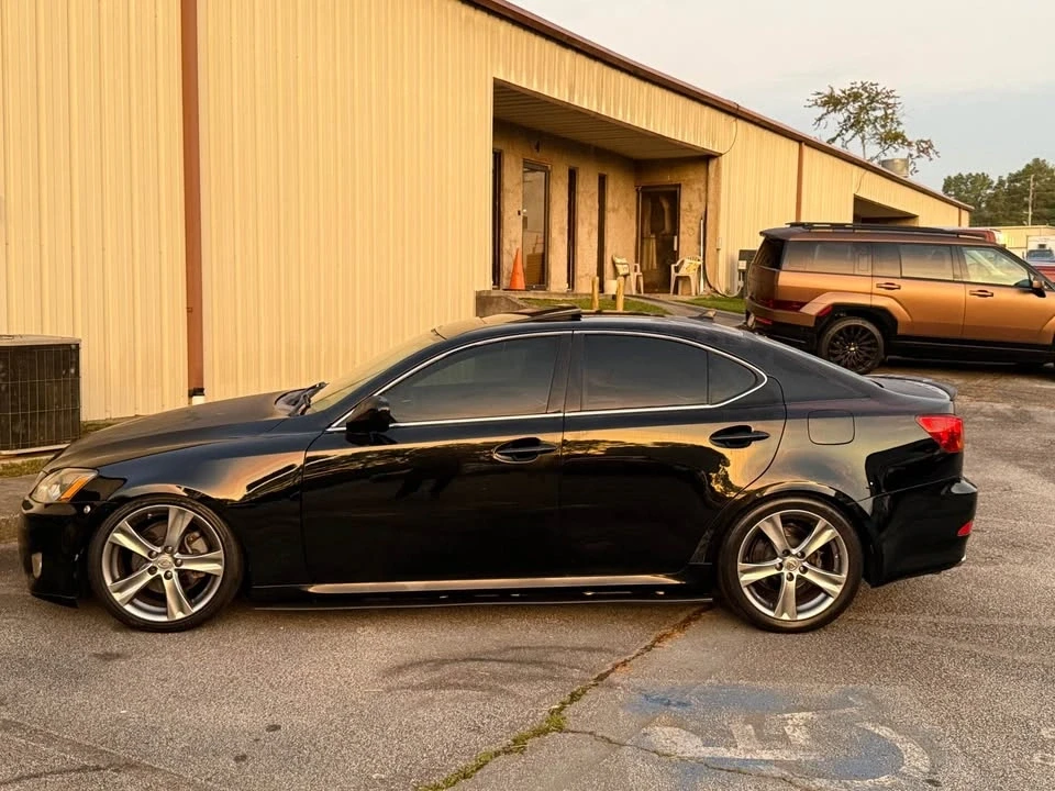 2007 Lexus IS 2nd Gen - Image 4 of 6