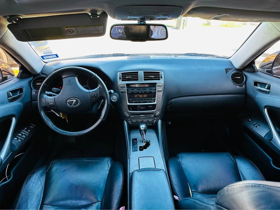 2007 Lexus IS 2nd Gen - Image 11 of 13