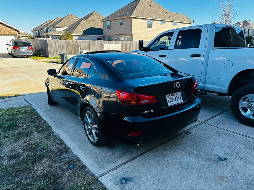 2007 Lexus IS 2nd Gen - Image 4 of 13