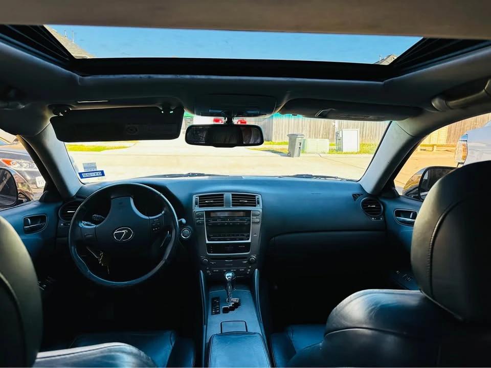 2007 Lexus IS 2nd Gen - Image 8 of 13