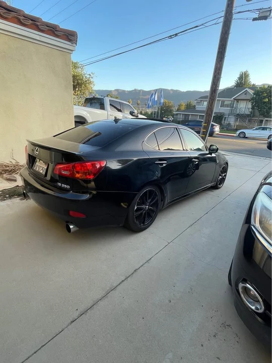 2007 Lexus IS 2nd Gen - Image 4 of 5