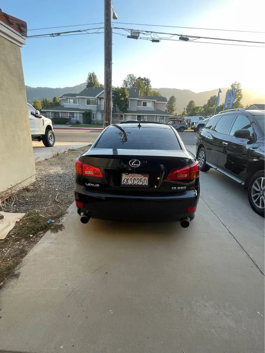 2007 Lexus IS 2nd Gen - Image 3 of 5