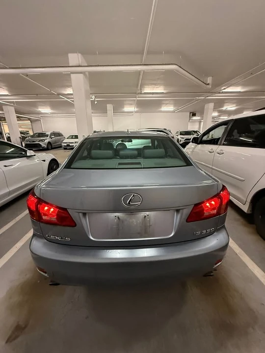 2007 Lexus IS 2nd Gen - Image 2 of 3