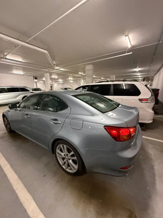 2007 Lexus IS 2nd Gen - Image 3 of 3