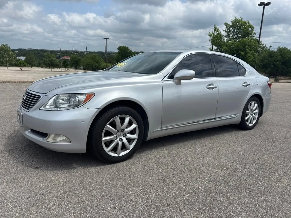 2007 Lexus LS 4th Gen - Image 2 of 12