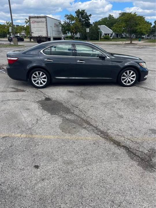 2007 Lexus LS 4th Gen - Image 2 of 7