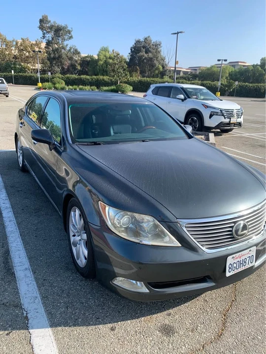 2007 Lexus LS 4th Gen - Image 2 of 9