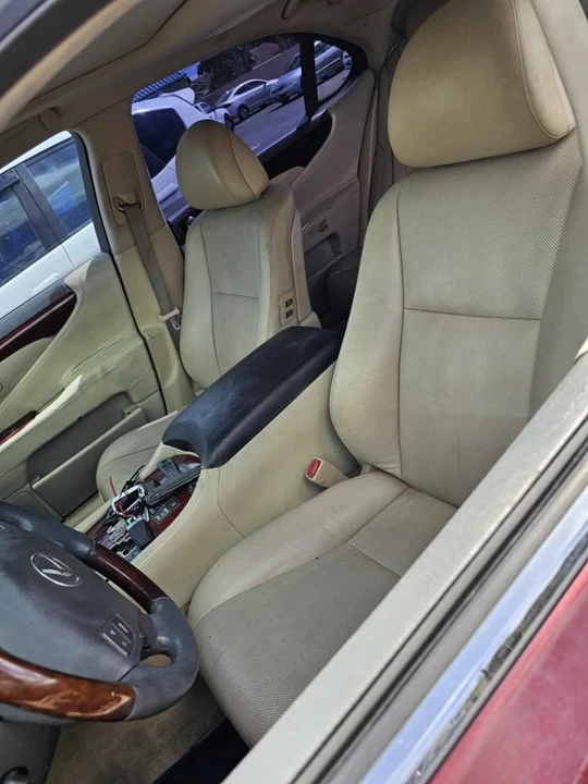 2007 Lexus LS 4th Gen - Image 8 of 10