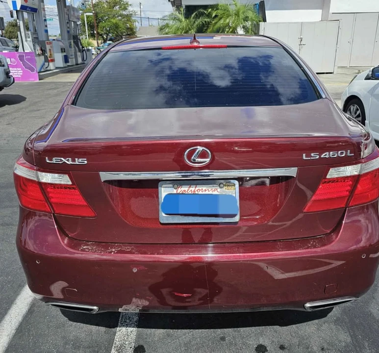 2007 Lexus LS 4th Gen - Image 3 of 10