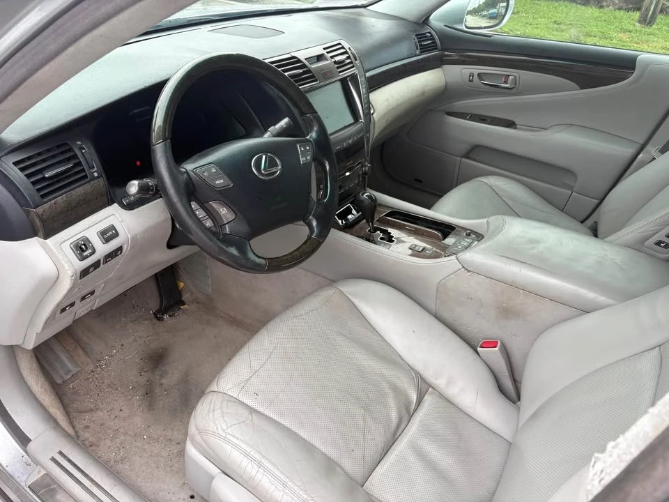 2007 Lexus LS 4th Gen - Image 5 of 6