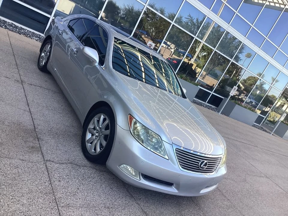 2007 Lexus LS 4th Gen - Image 2 of 10