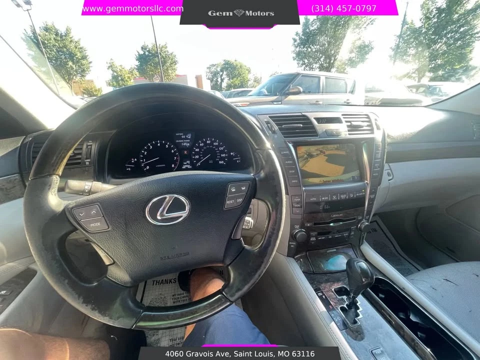 2007 Lexus LS 4th Gen - Image 10 of 19