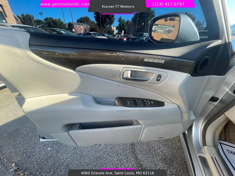 2007 Lexus LS 4th Gen - Image 16 of 19
