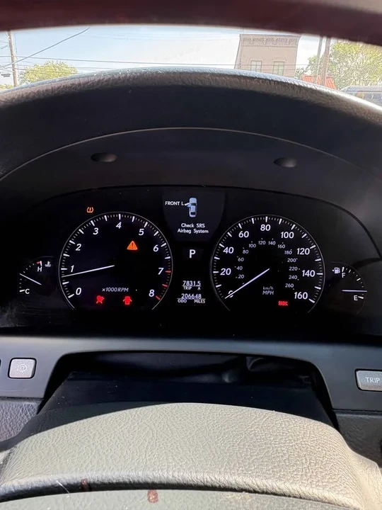 2007 Lexus LS 4th Gen - Image 10 of 17