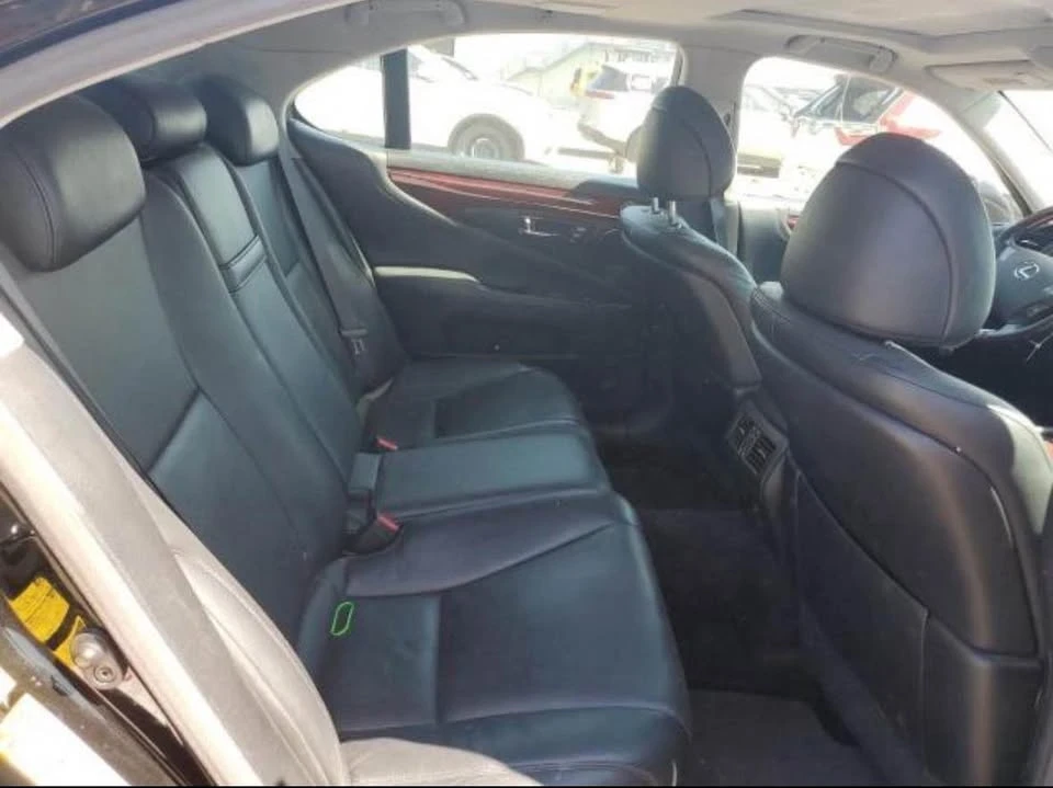 2007 Lexus LS 4th Gen - Image 7 of 8