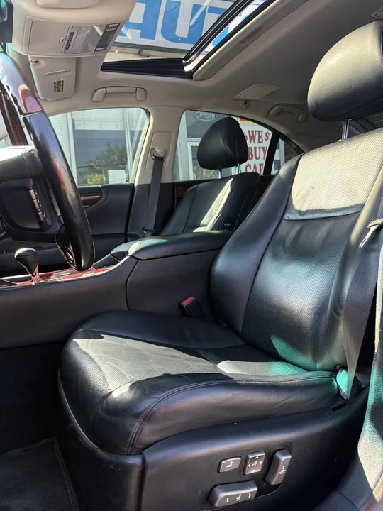 2007 Lexus LS 4th Gen - Image 13 of 17