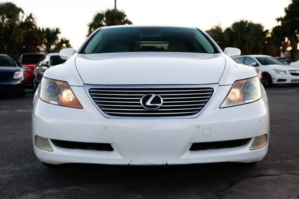 2007 Lexus LS 4th Gen - Image 15 of 20