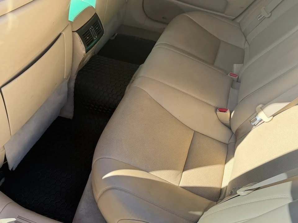 2007 Lexus LS 4th Gen - Image 13 of 18