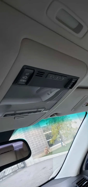 2007 Lexus LS 4th Gen - Image 9 of 10
