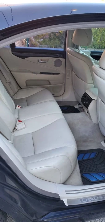 2007 Lexus LS 4th Gen - Image 10 of 10