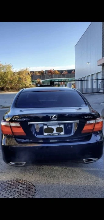 2007 Lexus LS 4th Gen - Image 2 of 10