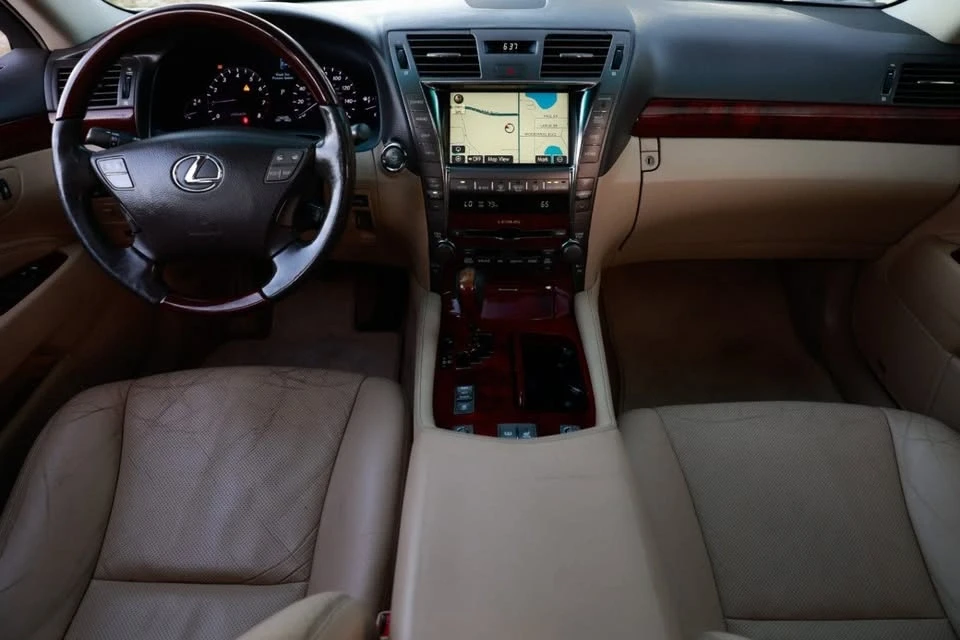 2007 Lexus LS 4th Gen - Image 2 of 20