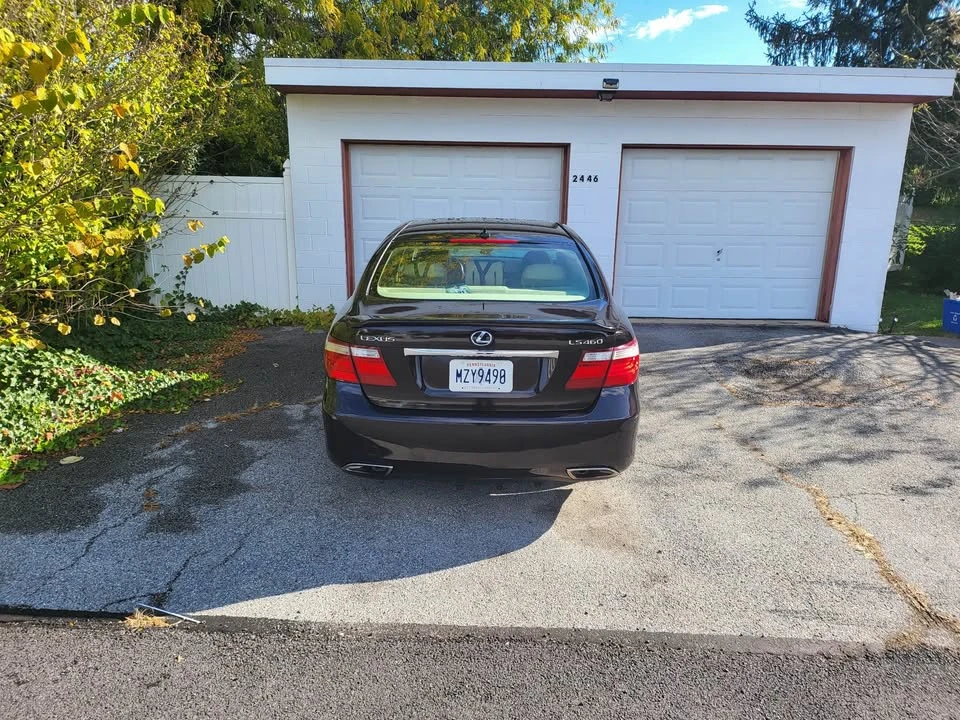 2007 Lexus LS 4th Gen - Image 2 of 5