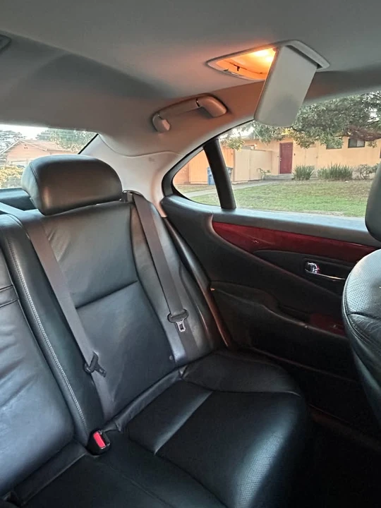 2007 Lexus LS 4th Gen - Image 11 of 11