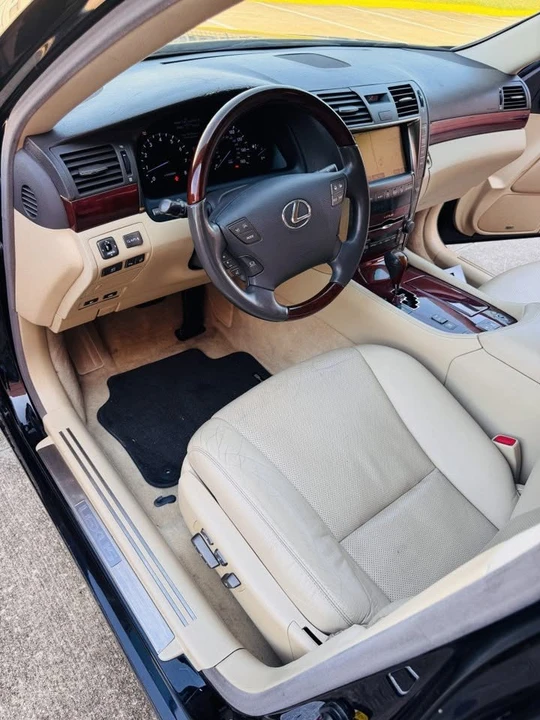 2007 Lexus LS 4th Gen - Image 8 of 18