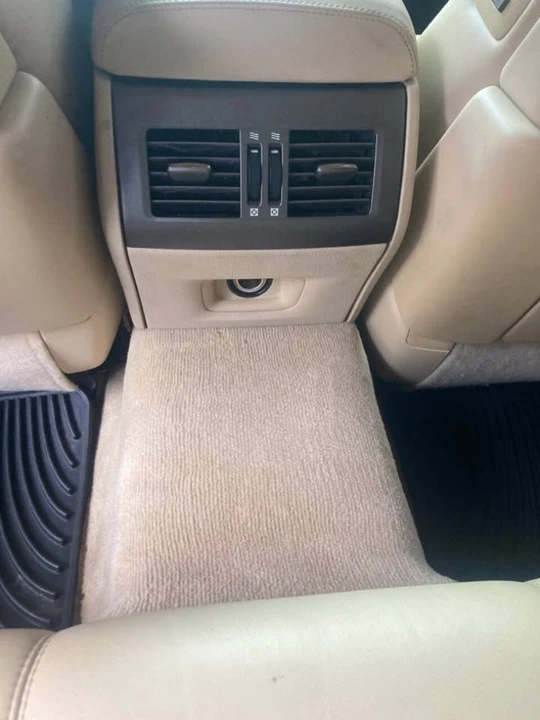 2007 Lexus LS 4th Gen - Image 13 of 19