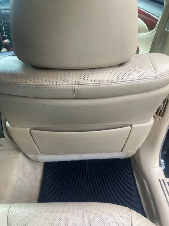 2007 Lexus LS 4th Gen - Image 17 of 19