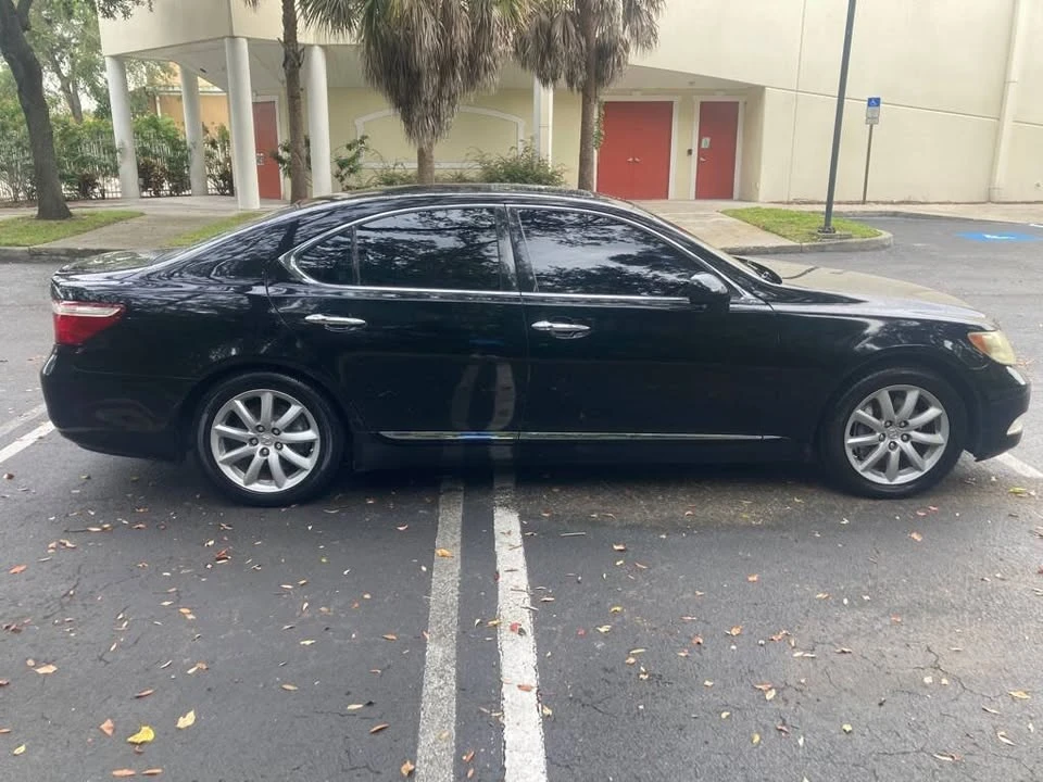 2007 Lexus LS 4th Gen - Image 3 of 19