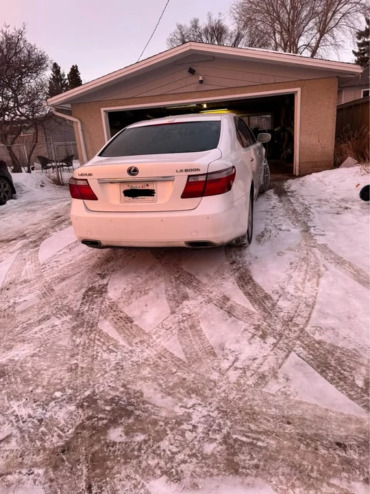 2007 Lexus LS 4th Gen - Image 3 of 11