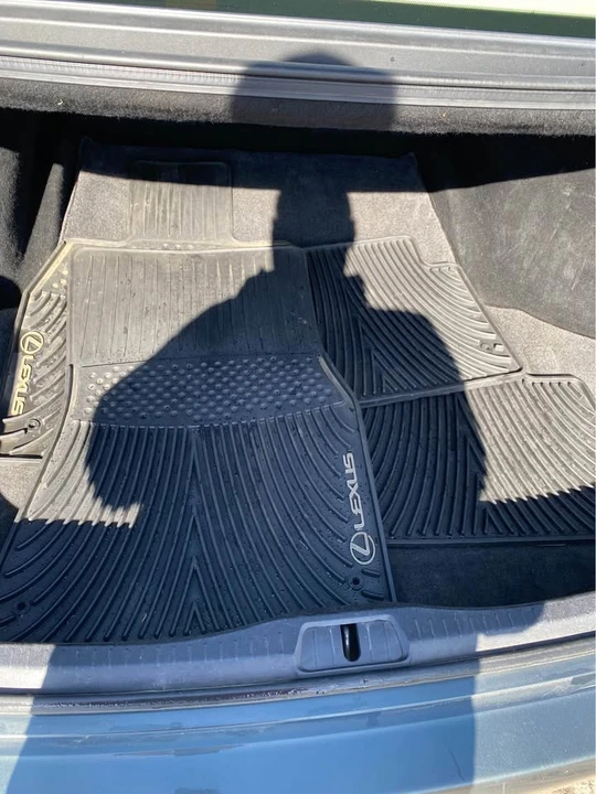 2007 Lexus LS 4th Gen - Image 13 of 13