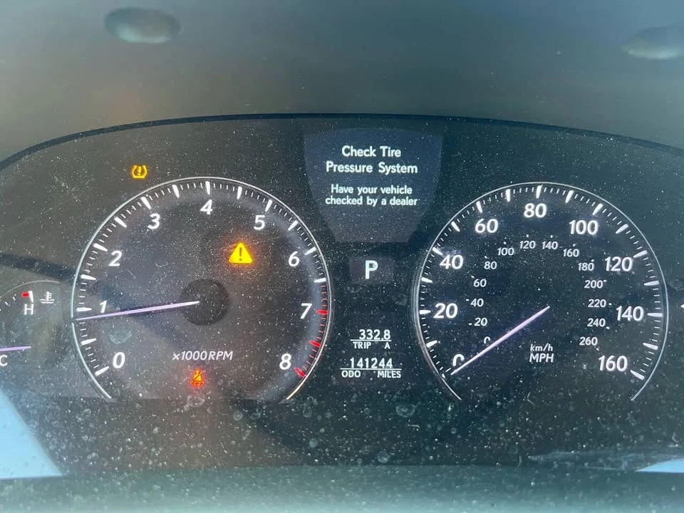 2007 Lexus LS 4th Gen - Image 15 of 19