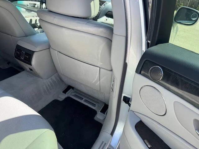 2007 Lexus LS 4th Gen - Image 13 of 19