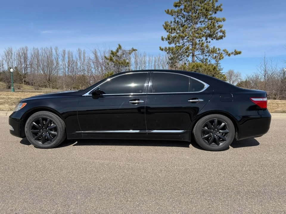 2007 Lexus LS 4th Gen - Image 5 of 20