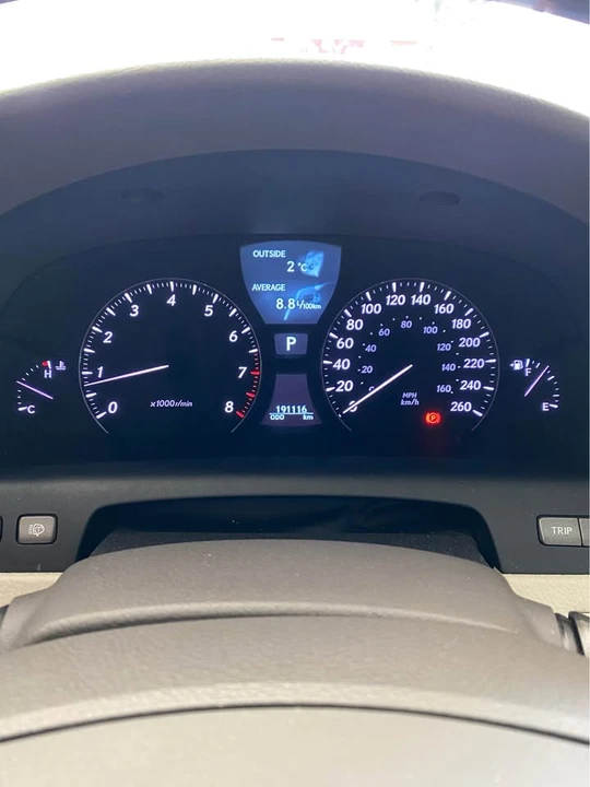 2007 Lexus LS 4th Gen - Image 2 of 13