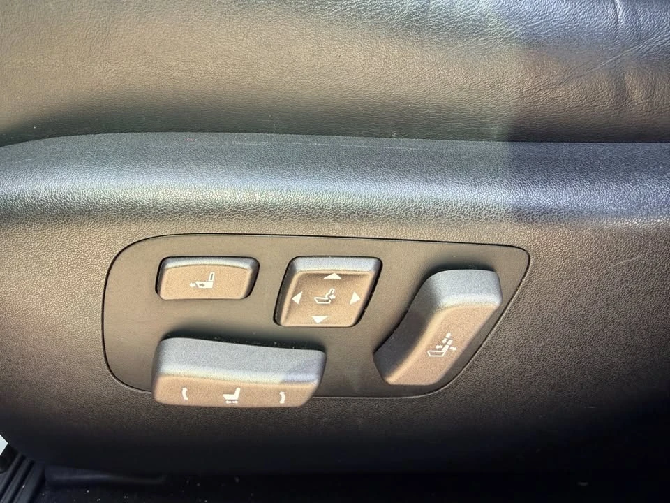 2007 Lexus LS 4th Gen - Image 8 of 20
