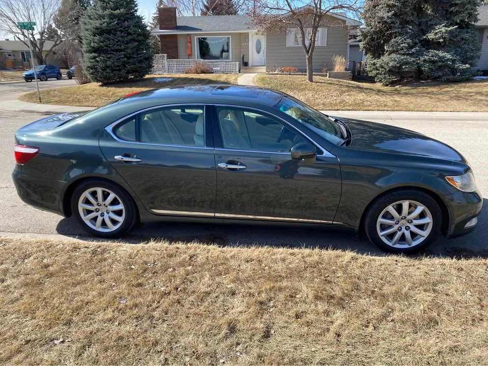 2007 Lexus LS 4th Gen - Image 4 of 13
