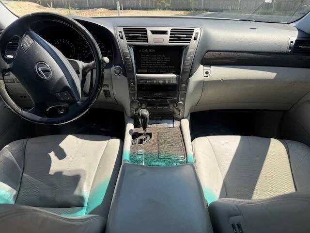 2007 Lexus LS 4th Gen - Image 19 of 19