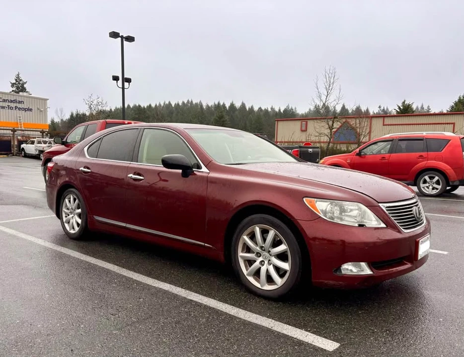 2007 Lexus LS 4th Gen - Image 4 of 11