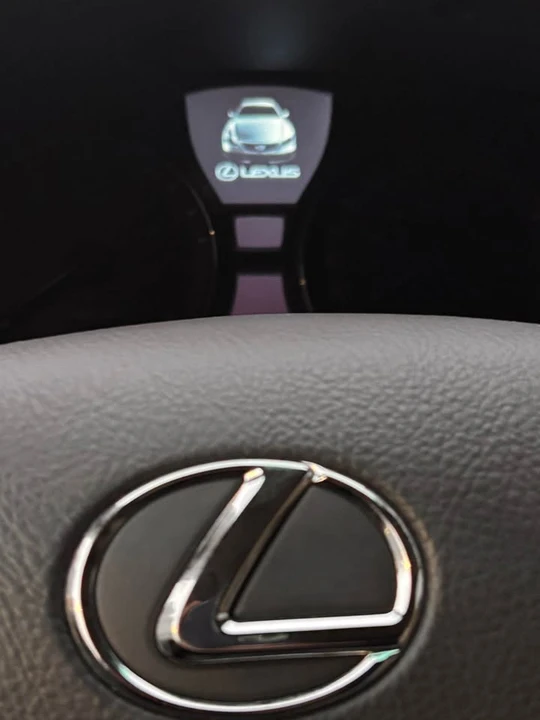 2007 Lexus LS 4th Gen - Image 9 of 11
