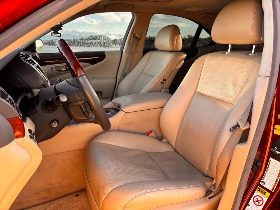 2007 Lexus LS 4th Gen - Image 15 of 20