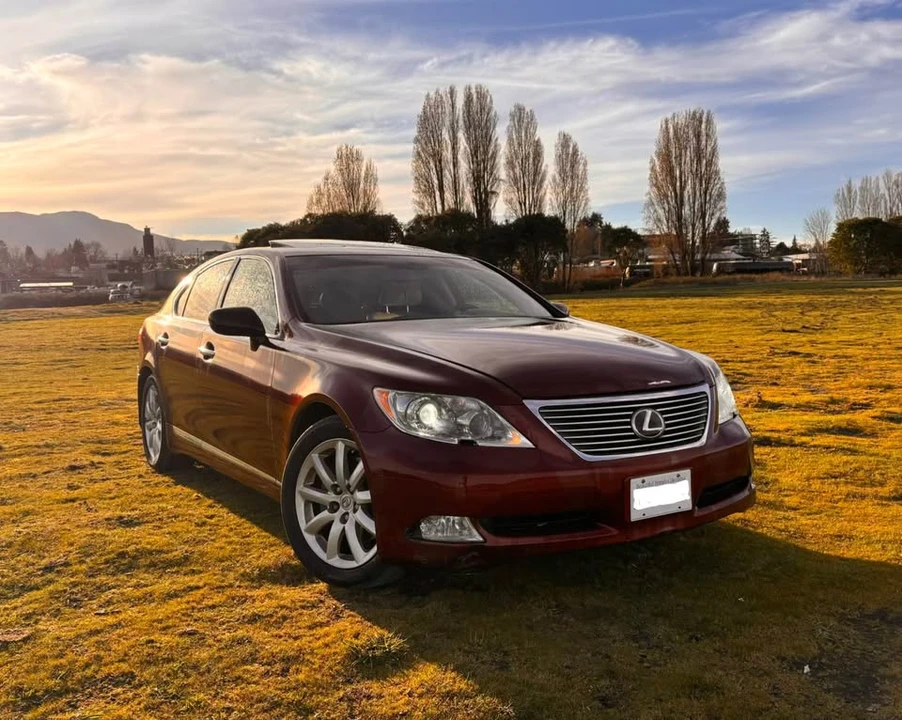 2007 Lexus LS 4th Gen - Image 5 of 20