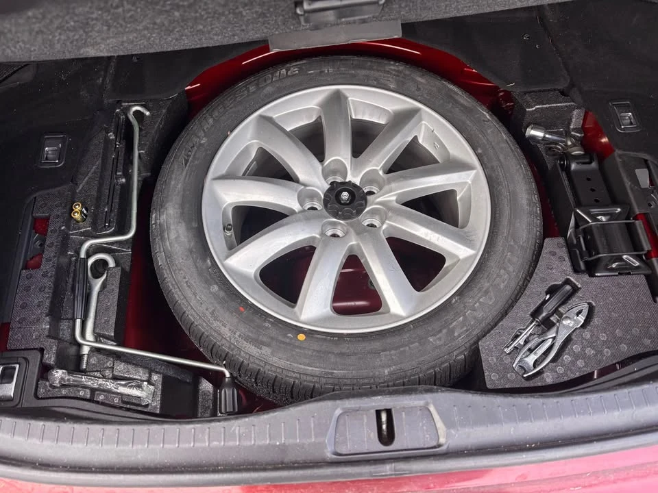 2007 Lexus LS 4th Gen - Image 17 of 18