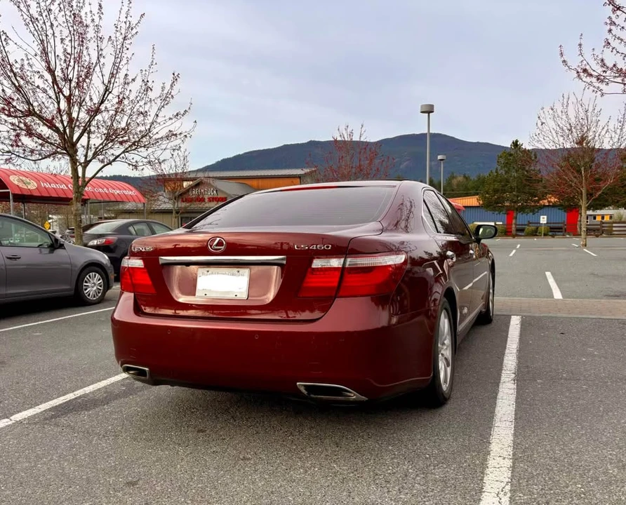 2007 Lexus LS 4th Gen - Image 2 of 16
