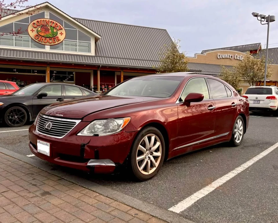2007 Lexus LS 4th Gen - Image 5 of 16